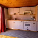 Haus Kipfen 아파트