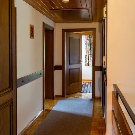 Haus Kipfen * Sibratsgfäll