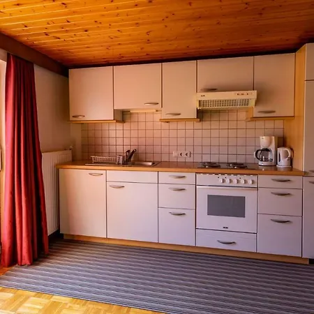 Haus Kipfen Apartamento